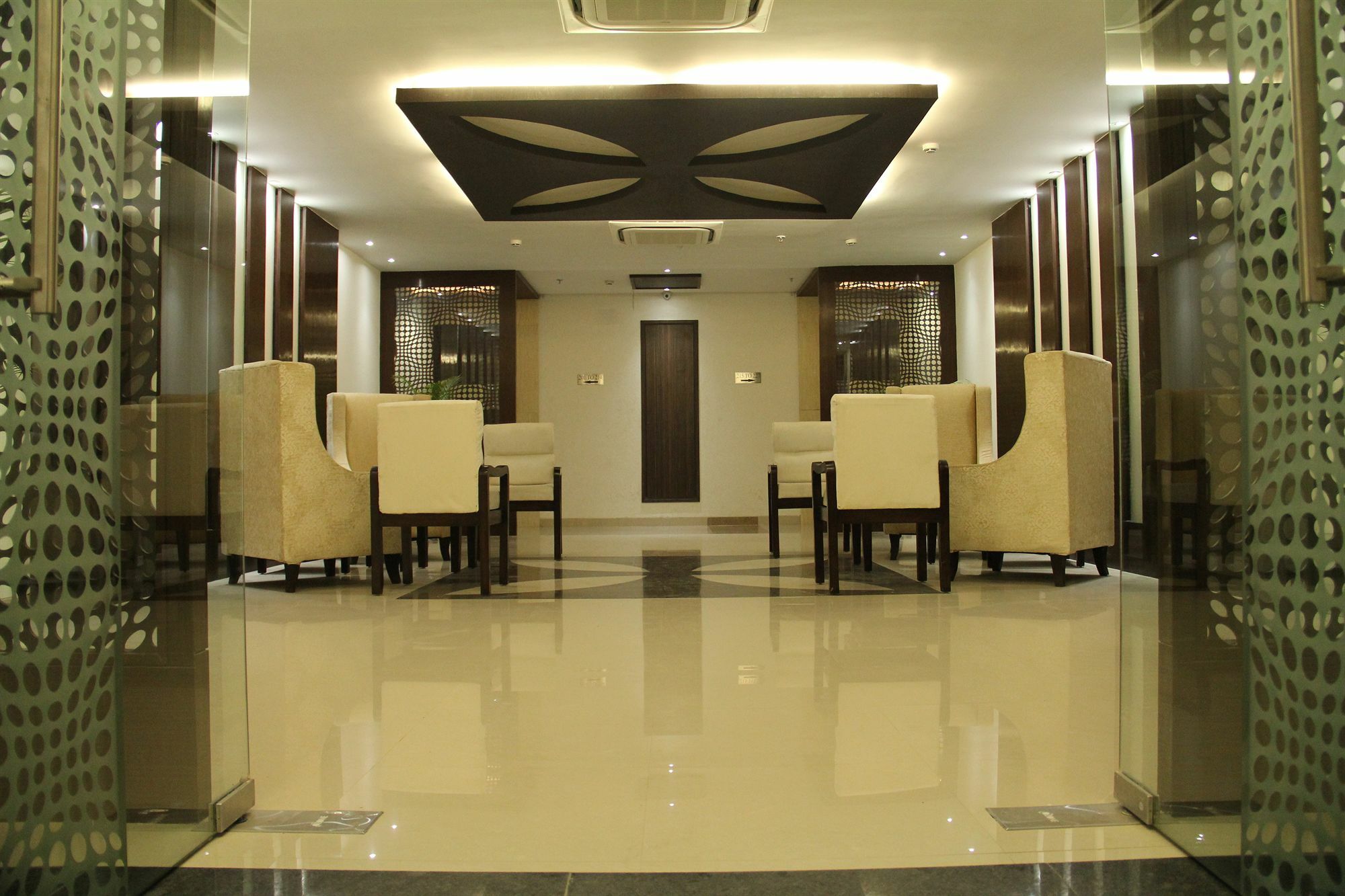 Bhawna Clarks Inn Agra Exterior photo
